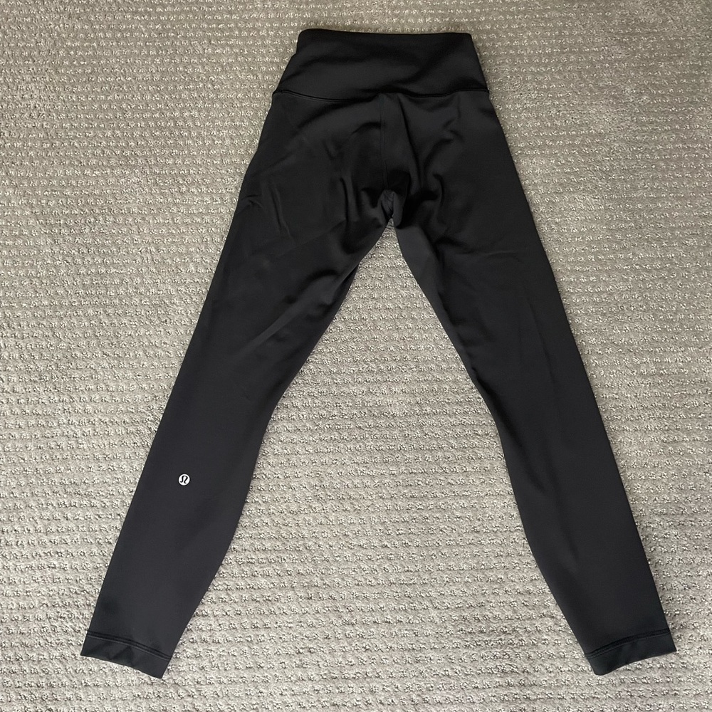 Lululemon Like new! Size 4
